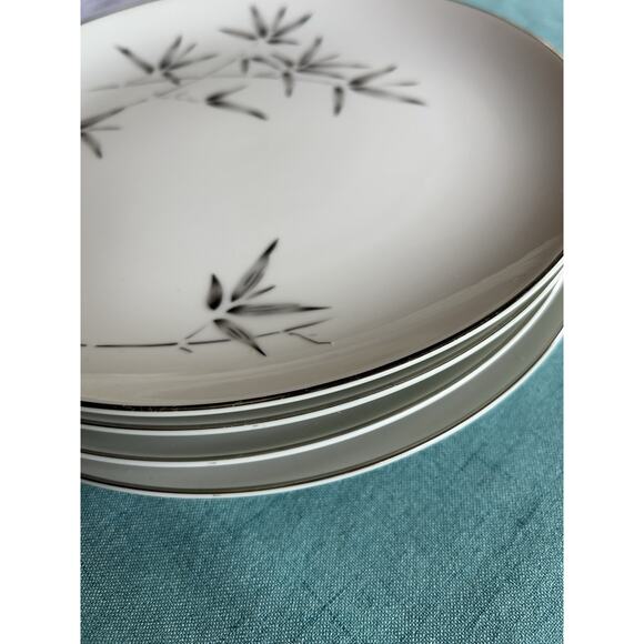 Vintage Fukagawa Arita China Pattern 602 - 4 Dinner Plates Hand Painted Silver - Picture 7 of 7